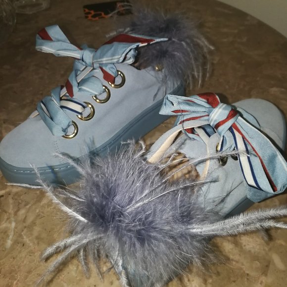 sneakers - Picture 1 of 1